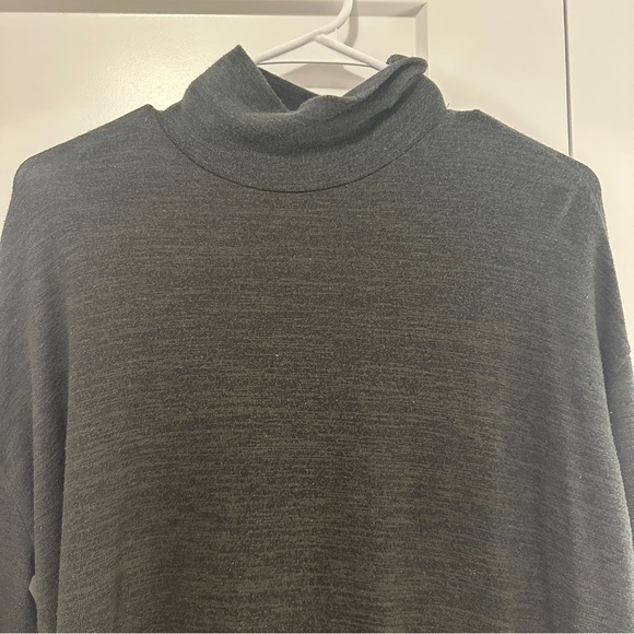 Wilfred Free Aritzia Green Black Turtleneck Loose Oversized Fit Size XXS Women’s - Picture 4 of 10